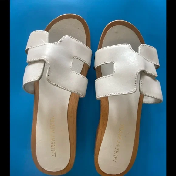 White Women's Sandals - Picture 7 of 11